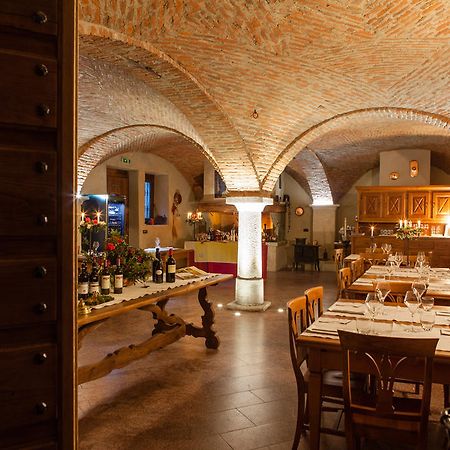 A' La Table Du Sommelier Chambres D Hotes & Restaurant Saint-Vincent Buitenkant foto