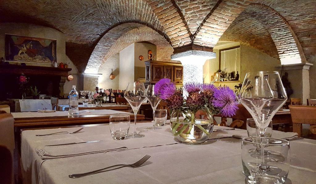 A' La Table Du Sommelier Chambres D Hotes & Restaurant Saint-Vincent Buitenkant foto
