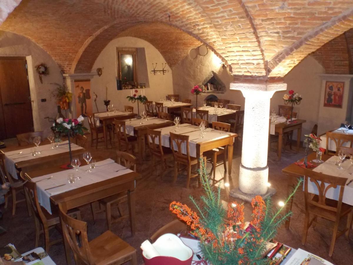 A' La Table Du Sommelier Chambres D Hotes & Restaurant Saint-Vincent Buitenkant foto